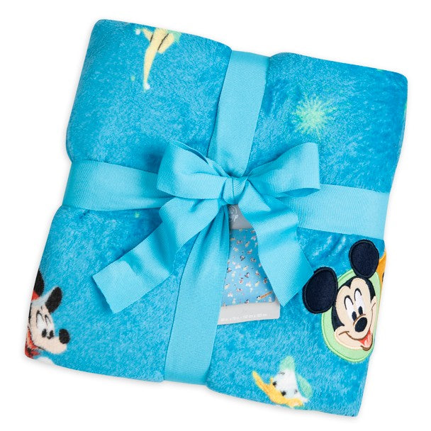 Throw Blanket - Disney Parks - Mickey & Friends - Disneyland Resort (72"x60")